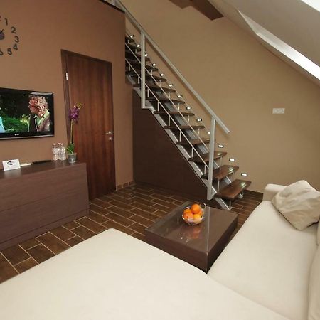 Royal Residence Apartments Gyula Esterno foto