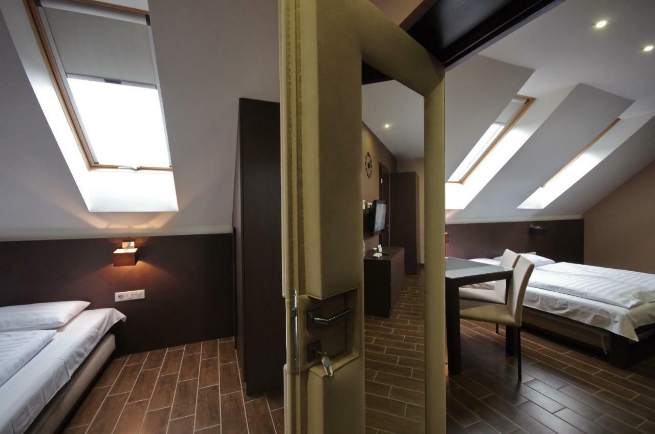 Royal Residence Apartments Gyula Esterno foto