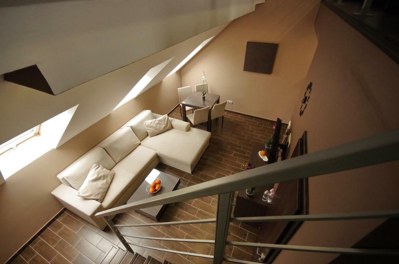 Royal Residence Apartments Gyula Esterno foto